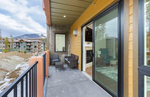 Lakeside Village Apartment | 204 Clearwater Lofts condo