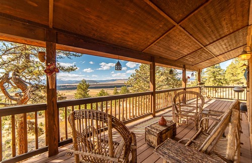 Fairplay Cabin | 204 m² Cabin ∙ 3 bedrooms ∙ 9 guests