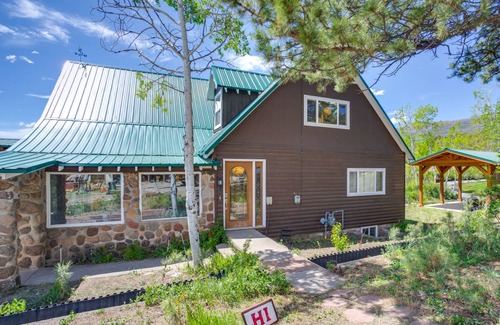 Cedaredge House | 204 m² House ∙ 4 bedrooms ∙ 8 guests