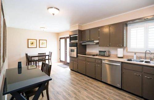Castlewood House | 205 m² House ∙ 3 bedrooms ∙ 6 guests