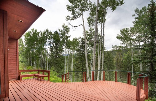 Columbine Lake House | 208 m² House ∙ 3 bedrooms ∙ 8 guests