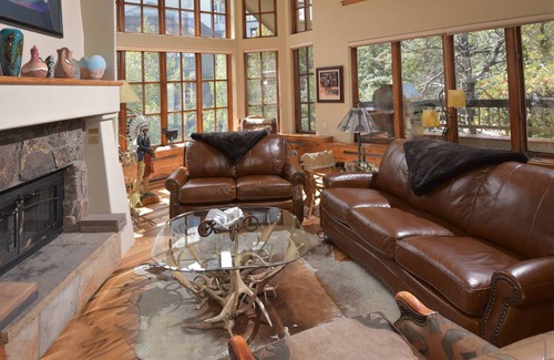 Beaver Creek Condo | 214 m² Condo ∙ 3 bedrooms ∙ 8 guests