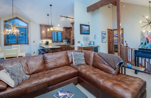Vail House | 214 m² House ∙ 4 bedrooms ∙ 8 guests