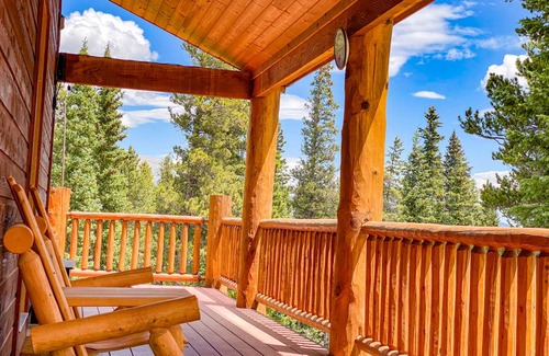 Valley of the Sun Cabin | 227 m² Cabin ∙ 3 bedrooms ∙ 8 guests
