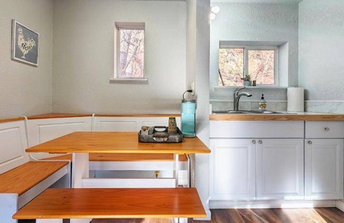 Manitou Springs Historic District Hotel | 23 m² Hotel ∙ 3 guests
