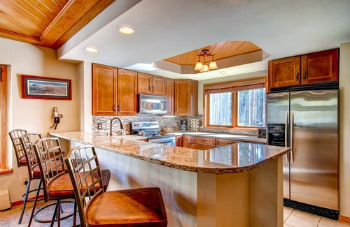 Warrior's Mark West House | 232 m² House ∙ 4 bedrooms ∙ 12 guests