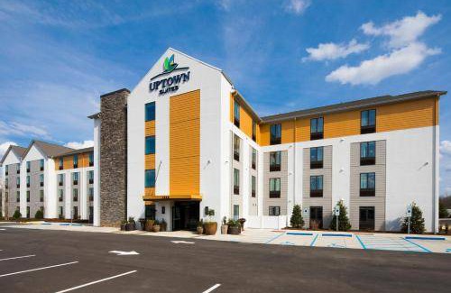 Centennial Hotel | 24 m² Hotel ∙ 3 guests