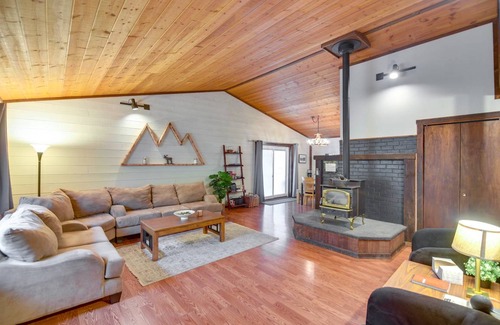 Downieville-Lawson-Dumont House | 241 m² House ∙ 4 bedrooms ∙ 10 guests