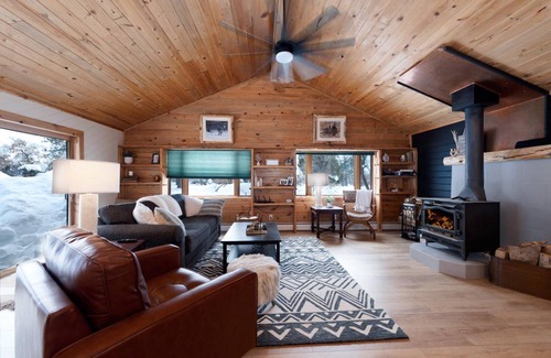 Durango House | 242 m² House ∙ 3 bedrooms ∙ 10 guests