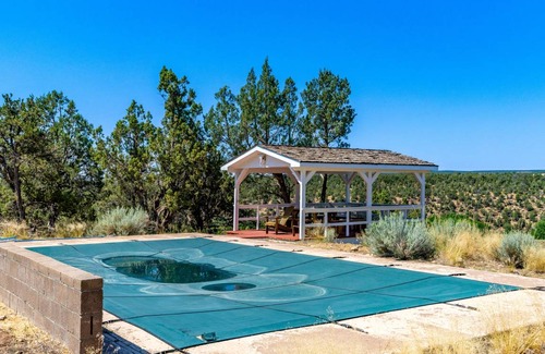 Marvel House | 242 m² House ∙ 5 bedrooms ∙ 16 guests