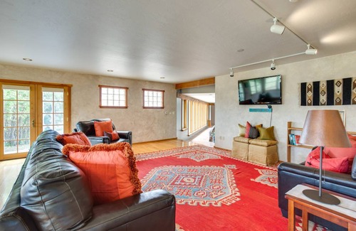 Vernal House | 260 m² House ∙ 4 bedrooms ∙ 12 guests
