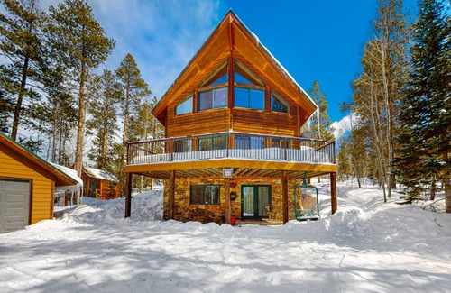 Sunset Ridge House | 260 m² House ∙ 6 bedrooms ∙ 14 guests