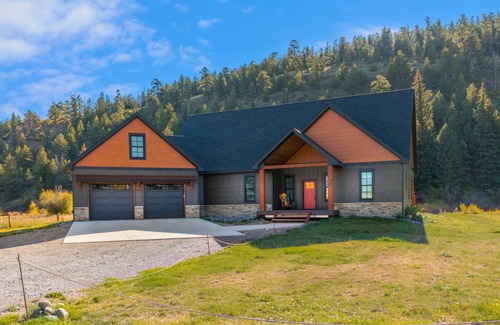 South Fork House | 270 m² House ∙ 4 bedrooms ∙ 12 guests