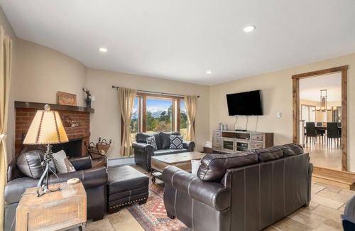 Estes Park House | 272 m² House ∙ 3 bedrooms ∙ 8 guests