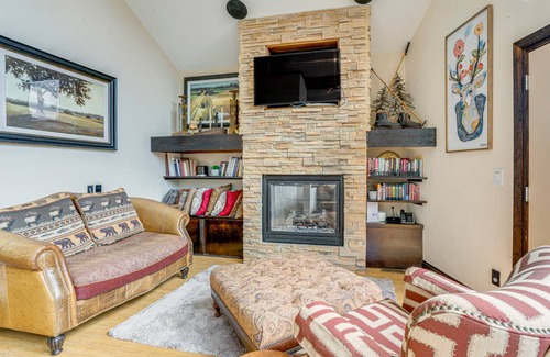 Quandary Village House | 279 m² House ∙ 4 bedrooms ∙ 8 guests