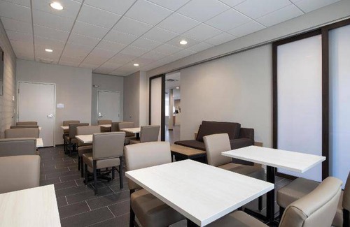 Loveland Hotel | 28 m² Hotel ∙ 127 guests