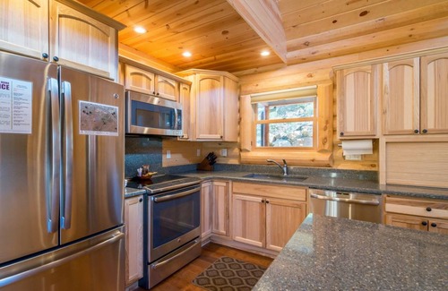 Windcliff Estates House | 281 m² House ∙ 4 bedrooms ∙ 8 guests