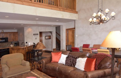 Beaver Creek Condo | 282 m² Condo ∙ 4 bedrooms ∙ 10 guests