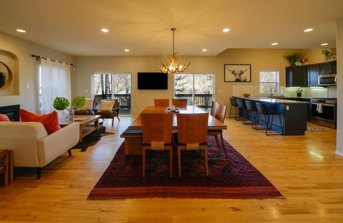 Edwards House | 298 m² Maisonette ∙ 4 bedrooms ∙ 10 guests
