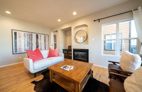 Edwards House | 298 m² Maisonette ∙ 4 bedrooms ∙ 10 guests