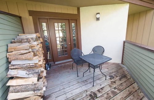 Intermountain House | 3-Bedroom Meadow Creek Townhome