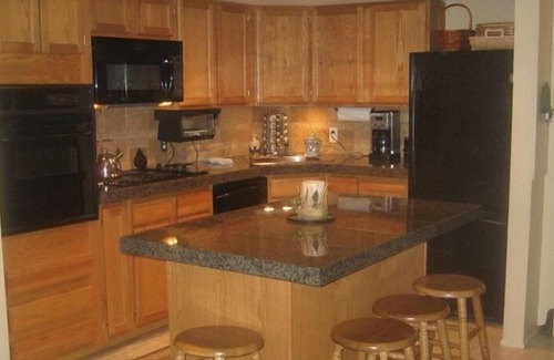 Warrior's Mark Condo | 3 Bedroom, Near Ski-in/walk-out Peak 9 Village Base w/Panoramic View by Main Stn