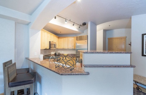Mountain Village Condo | 3 Bedroom within the Conde Nast Top 100 Resort in the World Franz Klammer Lodge
