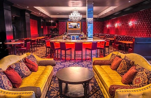 Downtown Colorado Springs Hotel | 3-Star Hotel ∙ The Antlers, A Wyndham Hotel