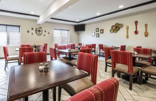 Sterling Hotel | 30 m² Hotel ∙ 127 guests