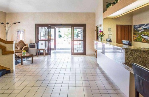 Aurora Hotel | 30 m² Hotel ∙ 127 guests