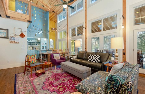 Estes Park House | 300 m² House ∙ 4 bedrooms ∙ 8 guests