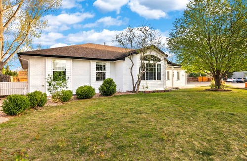 Loveland House | 307 m² House ∙ 5 bedrooms ∙ 12 guests