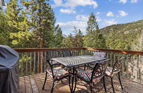 Aspen Brook House | 319 m² House ∙ 6 bedrooms ∙ 21 guests