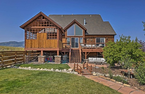 Grand Elk Ranch House | 325 m² House ∙ 4 bedrooms ∙ 11 guests