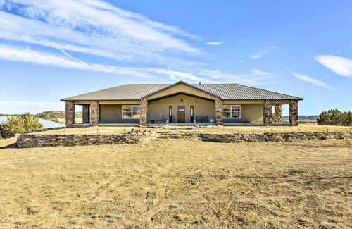 Beulah House | 325 m² House ∙ 5 bedrooms ∙ 10 guests