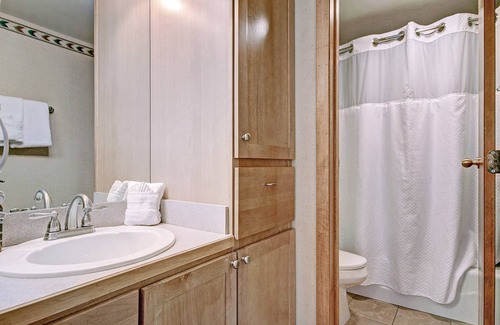 Copper Mountain Village Hotel | 33 m² Hotel ∙ 4 guests