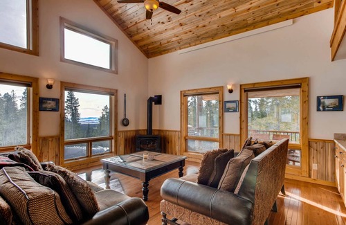 Fairplay Cabin | 335 m² Cabin ∙ 4 bedrooms ∙ 8 guests
