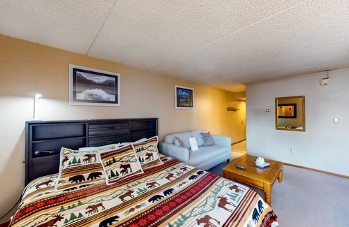 Copper Mountain Village Apartment | 34 m² Studio flat ∙ 4 guests