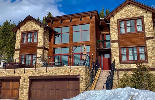 Breckenridge House | 344 m² House ∙ 4 bedrooms ∙ 12 guests