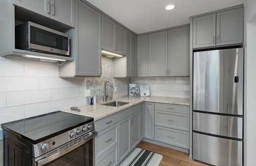 Purgatory Condo | 35 m² Condo ∙ 2 guests