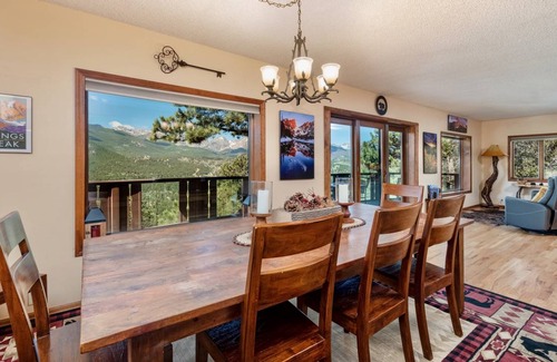 Windcliff Estates House | 351 m² House ∙ 6 bedrooms ∙ 10 guests