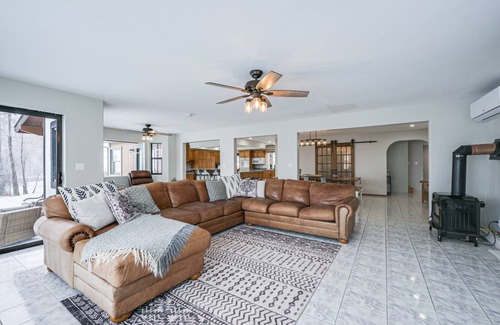 Bayfield House | 353 m² House ∙ 2 bedrooms ∙ 6 guests