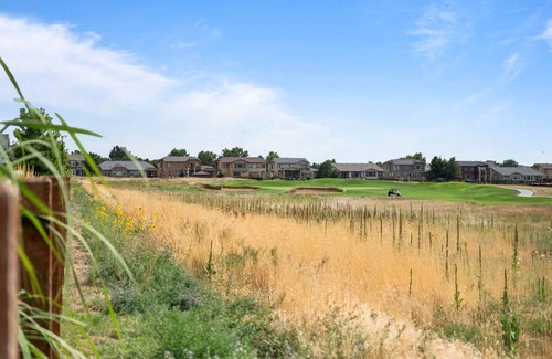 Commerce City House | 361 m² House ∙ 6 bedrooms ∙ 14 guests