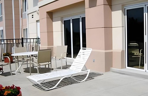 Highlands Ranch Hotel | 37 m² Hotel ∙ 127 guests