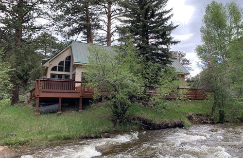Estes Park House | 372 m² House ∙ 4 bedrooms ∙ 10 guests
