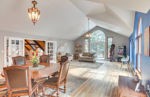 Nathrop House | 373 m² House ∙ 4 bedrooms ∙ 8 guests
