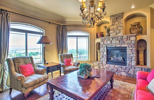 Redlands House | 390 m² House ∙ 4 bedrooms ∙ 10 guests