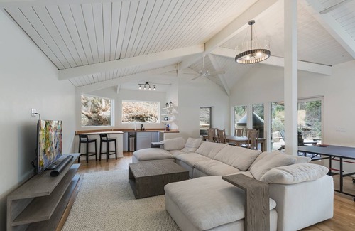 Durango House | 390 m² House ∙ 6 bedrooms ∙ 16 guests