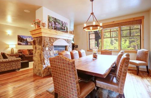 Copper Mountain Village House | 39C Union Creek Townhomes West Townhouse