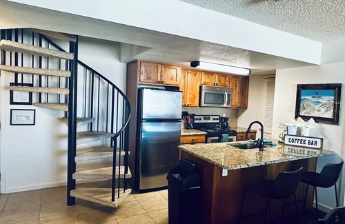 Granby Condo | 3BR Ski In/Ski Out Mountain Retreat in Granby Ranch